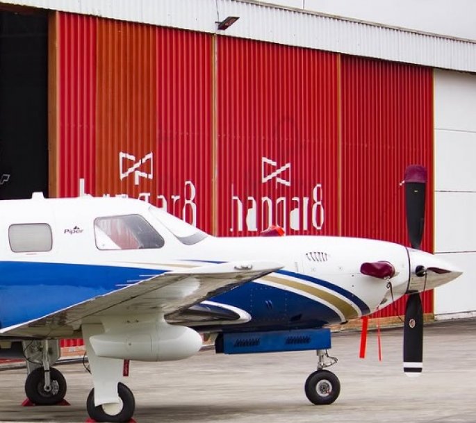 Foto de Hangar 8